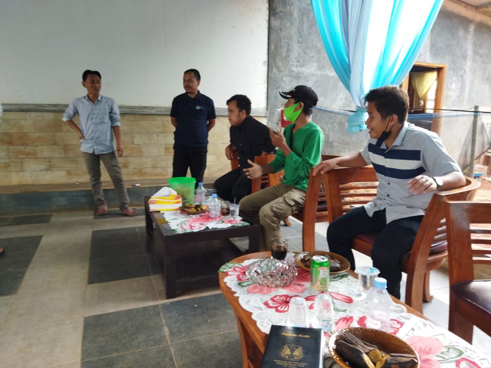 f_mukri's tweet photo. Doc. Sarasehan petani pengelola perhutanan sosial Prov. Banten. Lebak 8 sept 21 https://t.co/ZlBFERC8yv