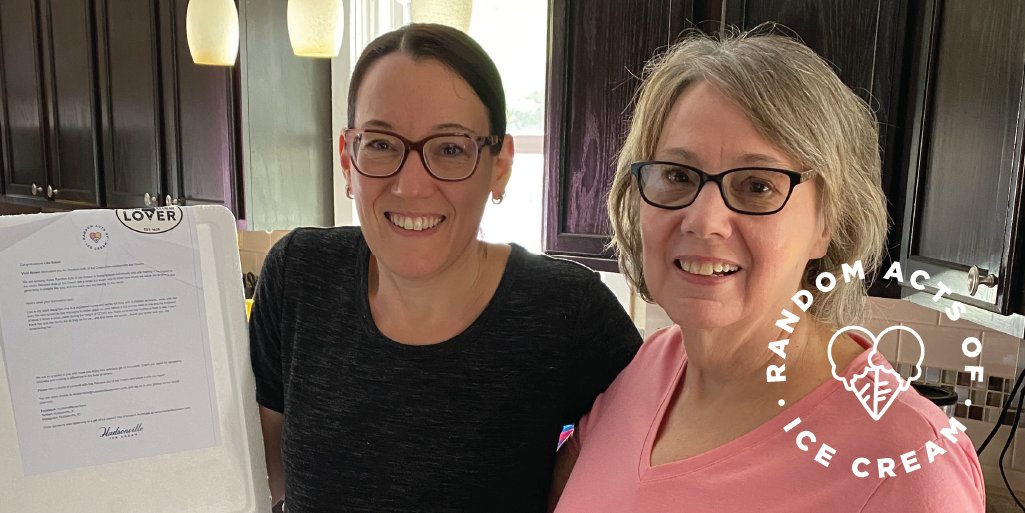 Hudsonville_IC's tweet image. Say "thank you" in the sweetest way possible - submit your #RandomActsOfIceCream nomination here: bit.ly/3ieP3KE

#HudsonvilleIceCream #IceCream #ThankYou #GiveThanks