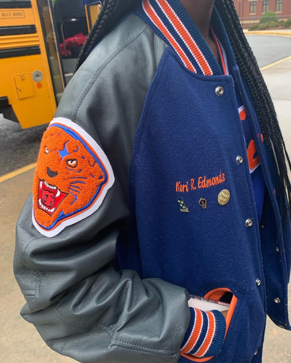 CedarShoalsHS's tweet photo. Letter Jackets will be ordered Tuesday, September 21 upstairs in the CSHS gym from 4-6pm! Remember to bring you letter and award patches! Omni Sports accepts credit and debit cards, checks and cash. Payment in full is due when placing the order. https://t.co/BjFOIEF9hu