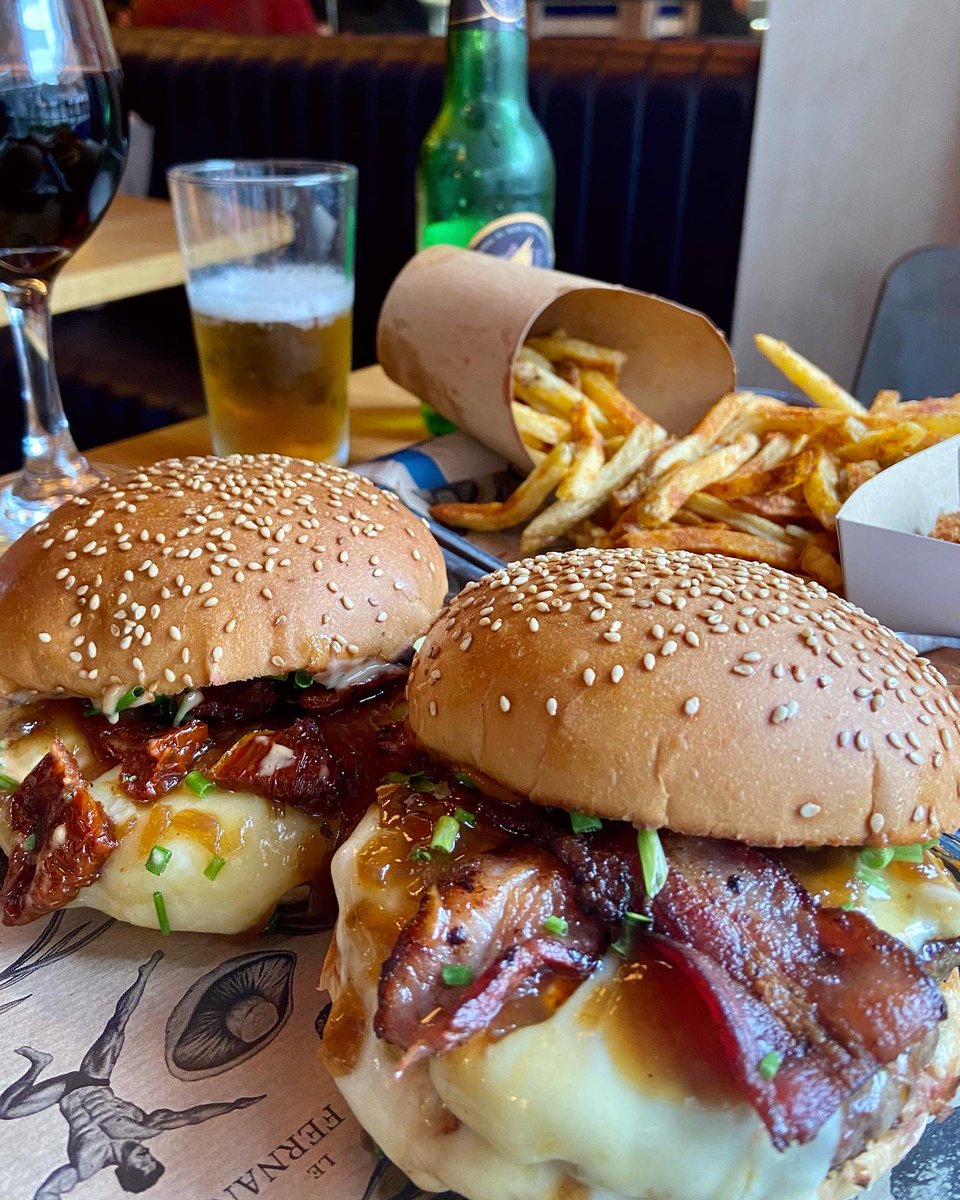 ‼️ COMPETITION TIME ‼️ 
Win a meal for four at French burger restaurant, <a href="/BigFernand_UK/">Big Fernand London</a> 😍🍔🍟
Click here + follow the post instructions to enter: instagram.com/p/CT4nNeTIlkS/… #london #competition