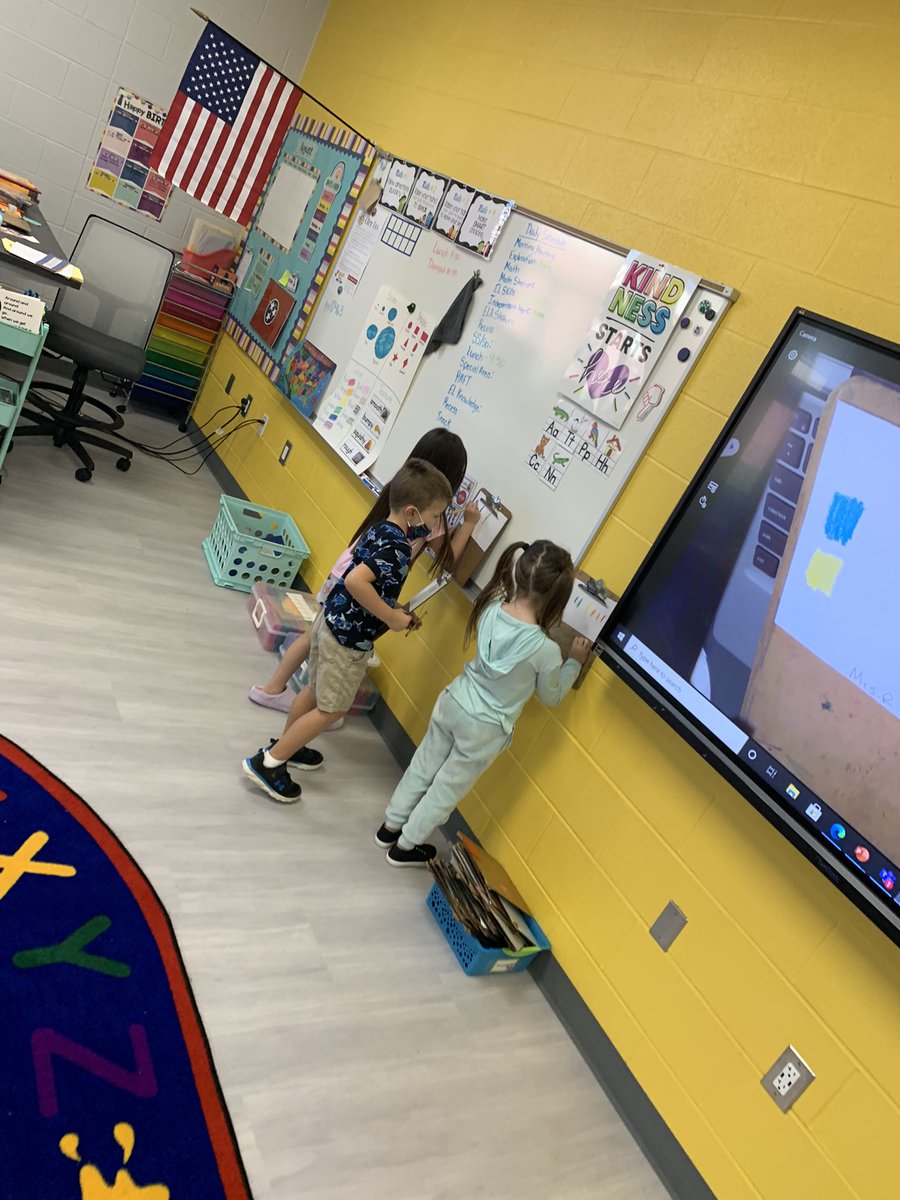 These kindergarten students are #otterlyAwesome at counting and writing how many. <a href="/plainviewElem/">Plainview Elementary School</a> #excellenceIsInPlainview