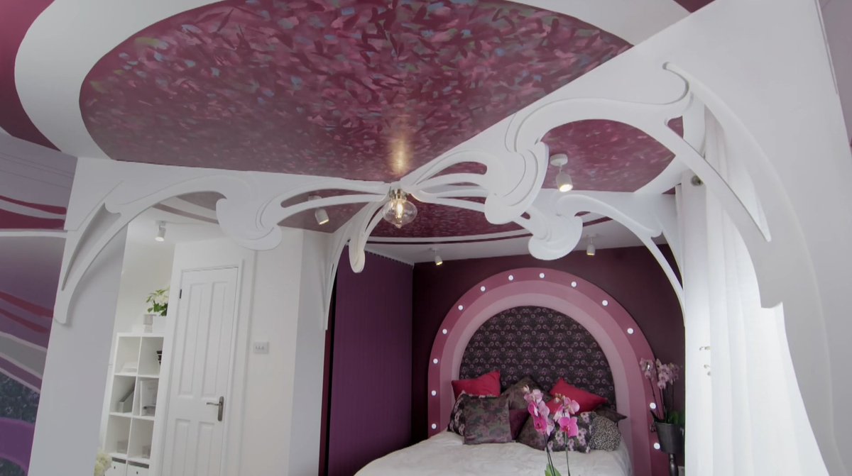 TrendToolTech's tweet photo. Fabulous #CeilingEffect on Ep5 of @ChangingRooms. Cut by our #CNCRouting #SmartBench &amp; then delivered to site to help @LlewelynBowen team transform this room! https://t.co/tC78lbgI3Z

#ChangingRoomsWithDelux  @TibbySingh @2lovelygays #TrendTools #Routing #HomeDIY #BedroomMakeover https://t.co/h0GL1k4krc