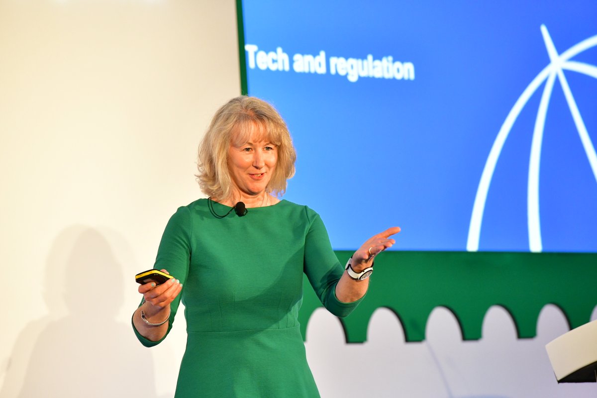 landg_AM's tweet photo. Fantastic presentation from @MoneyhubEnterpr’s CEO @SamSeatonMH, looking at the latest developments in open finance, and what the future holds for offering tailored support to help individuals make more informed financial choices.

#LGIMConference #DCPensions https://t.co/IWiRoB5aXP