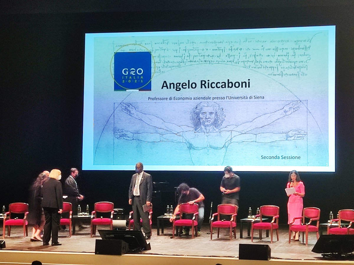 TozziCristiana's tweet photo. #G20 Agricoltura – Open Forum @AngeloRiccaboni presenta “#Unitinelcibo” i 10 impegni concreti per promuovere la #sostenibilità delle imprese italiane dell’agrifood https://t.co/2gEqoOapRk