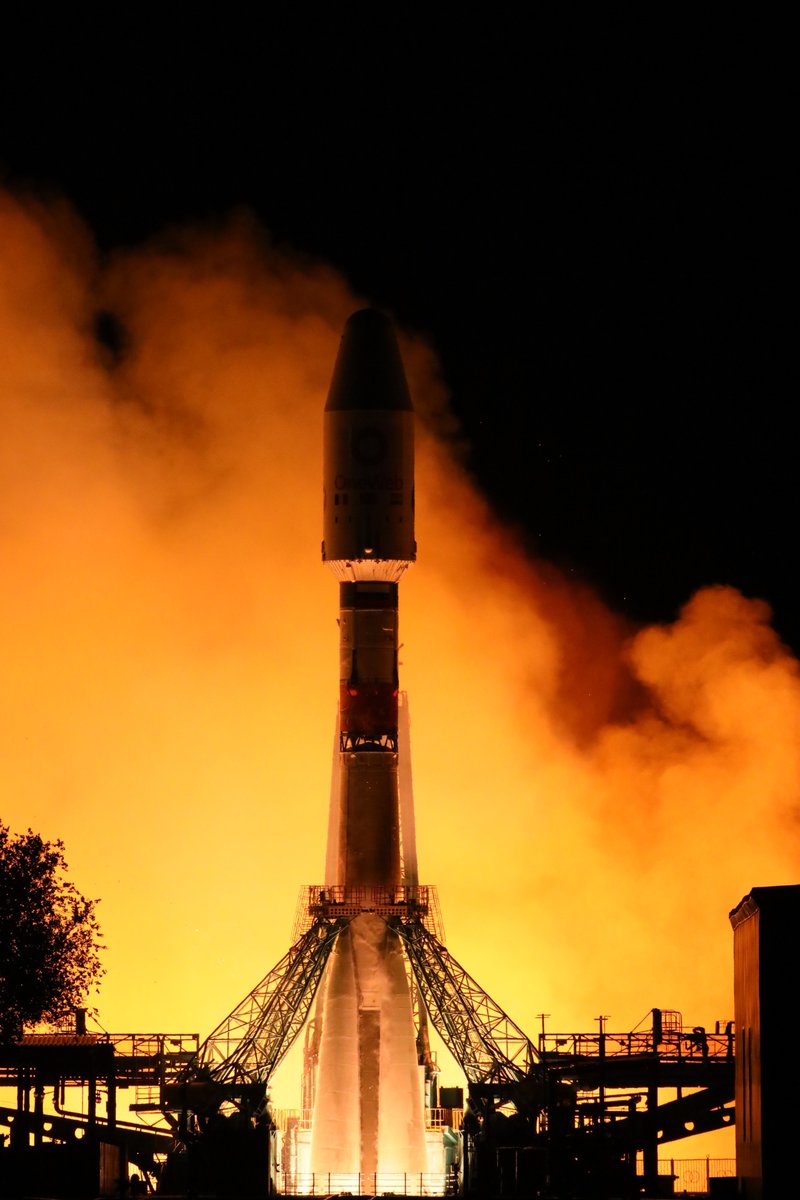 BeyondGravity_S's tweet photo. After the launch is before the launch πAfter the successful #OneWebLaunch10 we are already looking forward to #OneWebLaunch11 on Oct 14. This time the lift-off will be from the Vostochny Cosmodrome in Russia π·πΊ https://t.co/hJCcvGZDz5