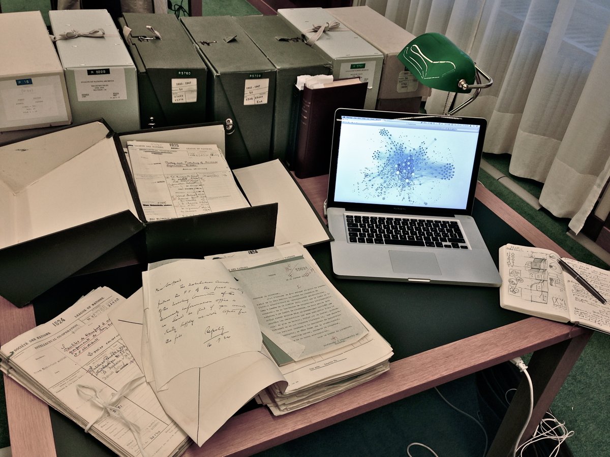 Ecoledeschartes's tweet photo. 📆 16 sept-18 oct : soutenances des travaux de fin d’études (prom. 2021) du master «Technologies numériques appliquées à l’histoire». Consultez le planning ➡ https://t.co/t9B9joAcz3 @psl_univ @ademec_enc https://t.co/JxgIRz4bzD