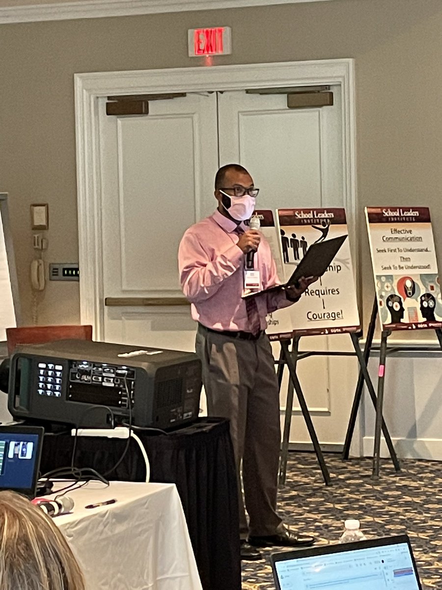 LoisTGraham's tweet photo. Enjoying hearing participants share information at the Recently Appointed Administrators Program  today.  #VTschoolleaders https://t.co/VqoJ5WyoQI