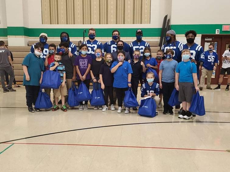 EleanorSkillen1's tweet photo. THANK YOU to the @Colts for providing uniforms and other goodies for every student in our building this week. The students had fun “shopping” and meeting the players and cheerleaders! We appreciate your support! @IPSSchools @krista_douglass @Erob624 @DrNHenderson @AleesiaLJohnson https://t.co/sWhCJ3iEO3