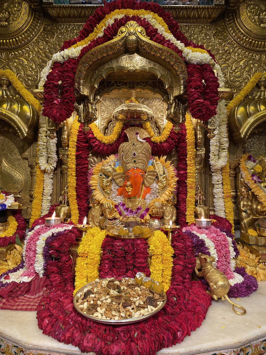 Shree Siddhivinayak Ganapati Temple Trust tweet media