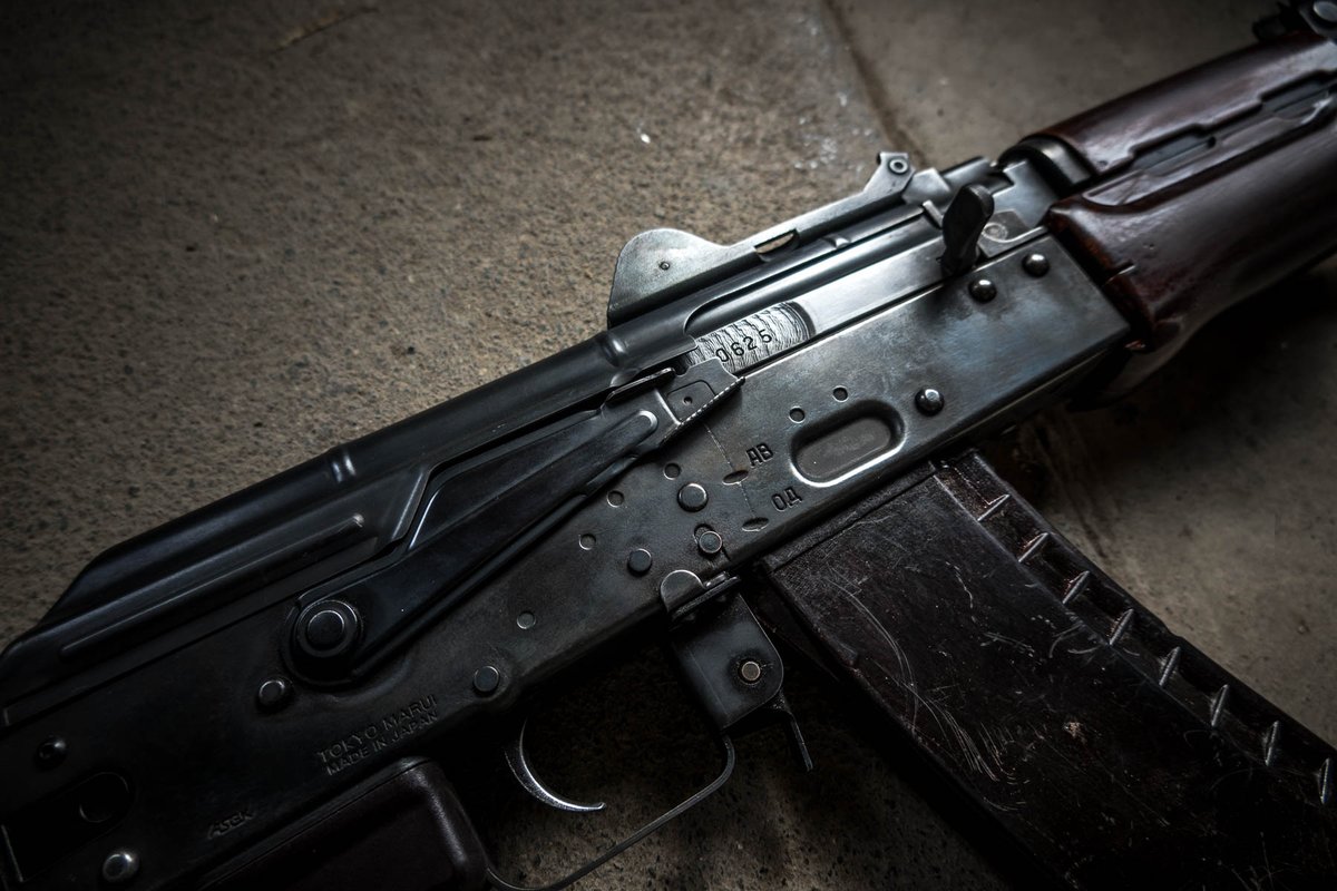 Aks47 Twitter Search