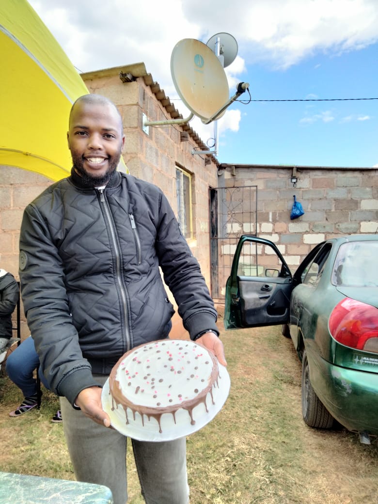 48percent_org's tweet photo. Check out another update from @IsizweOfficial: 
Earlier this month, as the Isizwe Express WiFi sites went live in Mpophomeni, festive launch celebrations were held to mark the exciting change that WiFi is bringing to the Mpophomeni community. https://t.co/hdKbOtFQaK