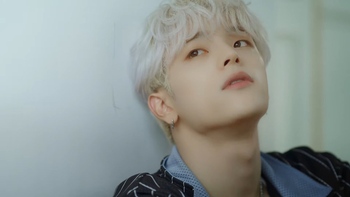 gyuluviu's tweet photo. Me llena de felicidad ver como te superas cada día más <33, vieron lo lindo que se veía en el MV? Lsdklaq estoy procesando
@woooojinn #KIMWOOJIN https://t.co/DImEam6AtA