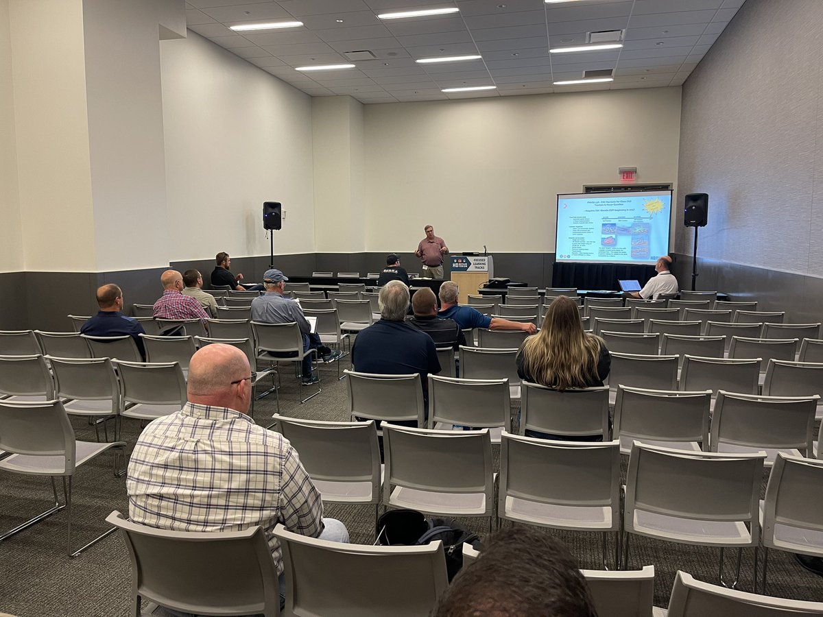 BodyShop_Biz's tweet photo. Day 2 of focused learning tracks at the @repair_hd
#collisionweek #hdrepairforum #bodyshopbusiness #autobodyrepair #collisionrepair #trucks #truckrepair https://t.co/pEqfWoSink