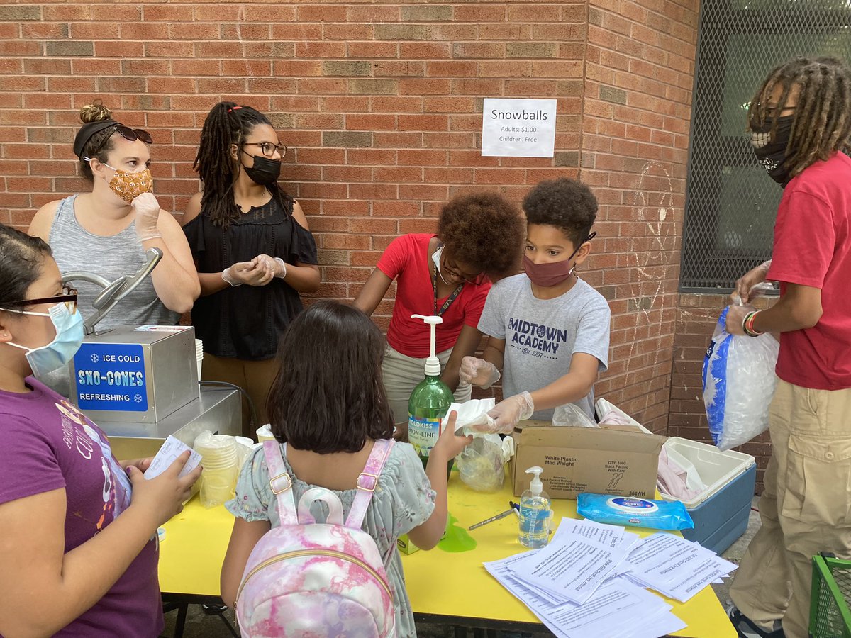 CCBOfficial1's tweet photo. We would like to send a very special thank you to our partners who attended our back to school night as well as @ChickfilA who donated boxes for the event. It was truly appreciated by our families. @UnitedWayCM @MDFoodBank @prattlibrary and Southwest Sports Fitness Alliance https://t.co/3Ot9E4bKnw