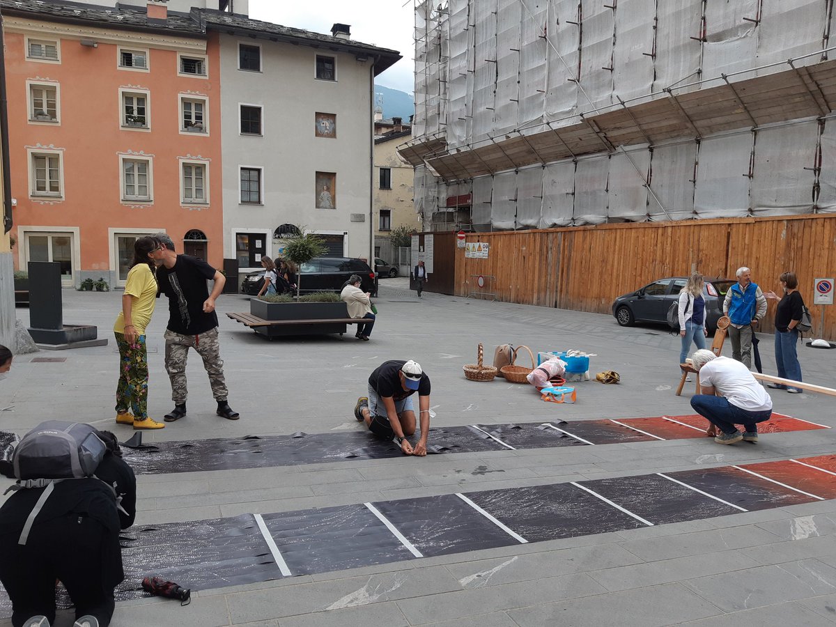 CultureVdA's tweet photo. #16settembre cominciano le prove generali per la serata di apertura di #PlaisirsdeCulture @Valle_dAosta !
#TraMEeTE - INTRECCI DI #CULTURE
Vi aspettiamo domani in piazza Roncas ad #Aosta dalle 18!
#Heritage #Allinclusive
@MiC_Italia @guichardaz @vvallet67 https://t.co/dCxdTxr98S