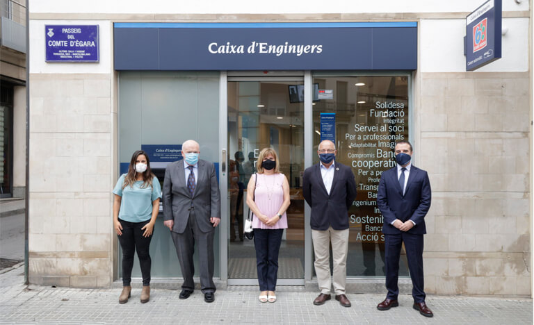 CaixaEnginyers's tweet photo. 🆕 Inauguració de la nova oficina de Caixa Enginyers a Terrassa.

Reafirmem la nostra aposta per la #proximitat, amb l'objectiu de millorar l'atenció personal dels més de 10.000 socis i sòcies del Vallès Occidental.

👉 https://t.co/RM7etzk11g https://t.co/pnGwrIkGNA