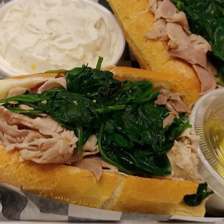 Stuffed_Grills's tweet photo. We have broccoli rabe back in stock.  Stop out for a South Philly roast pork sandwich.  While here don't forget to pick up some cheesecake or cookies for dessert.  

#GetSomeStuffed #supportlocal #whatsforlunch #cheesecake #newmenu https://t.co/7uuOc5QXvf
