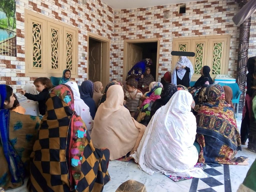 KamranKhan009's tweet photo. Women community members being briefed by CDLD Female Social Mobilizer for consultation of Village Council Development Plan at Nowshera.
#RegularizeCDLDEmployee https://t.co/ZZIE7qBLIp