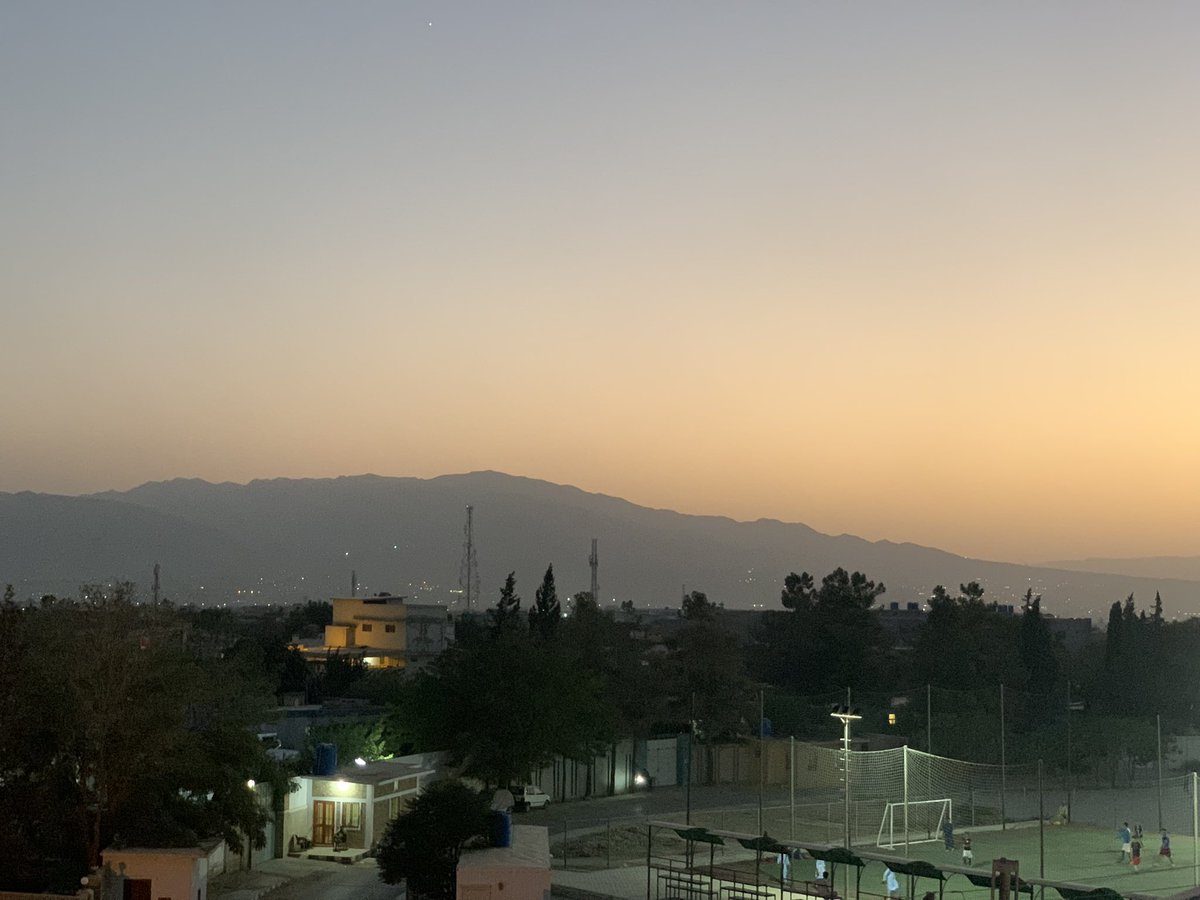MBaluch123's tweet photo. Living in the mountains 
#Quetta https://t.co/Jwyfs1lyG5
