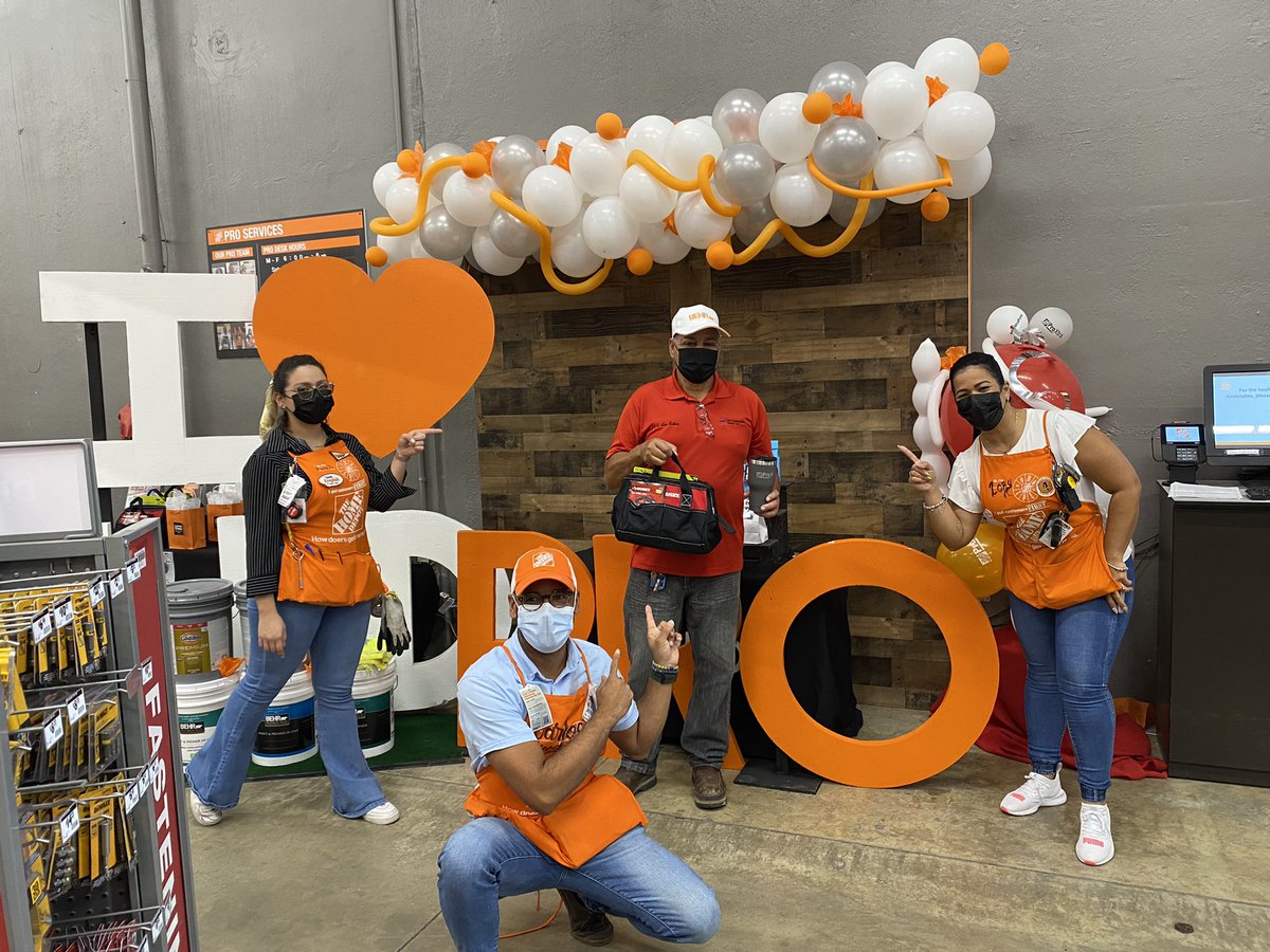 JorgeL8a's tweet photo. Amazing Pro Event at 6403 Caguas!!!
Let’s go Pro. @jlandrumTHD @ANA_JIMENEZ4 #properks #SFLregion https://t.co/I5C6XJj6Fa