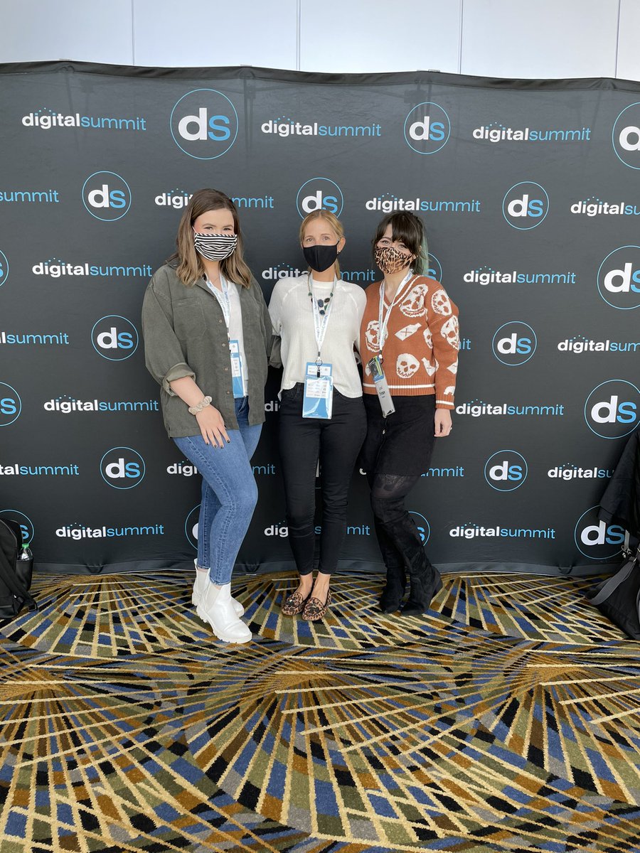#DSDET <a href="/LexiTrimpe/">Lexi Trimpe</a> 

Also, who else can’t resist smiling under the mask for photos? 🙋🏼‍♀️