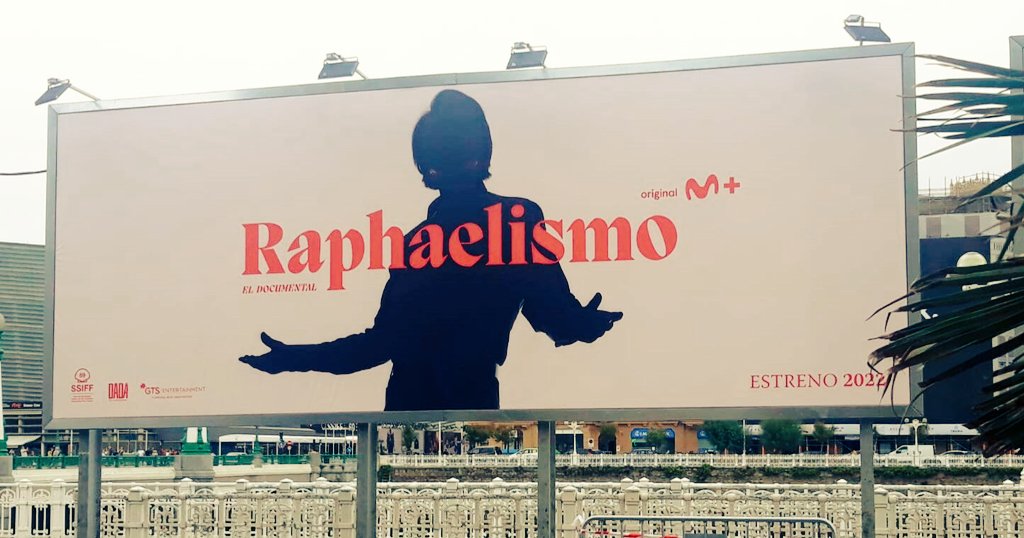 El #Raphaelismo ya se siente en el <a href="/sansebastianfes/">Donostia Zinemaldia - Festival de San Sebastián</a> ♥️