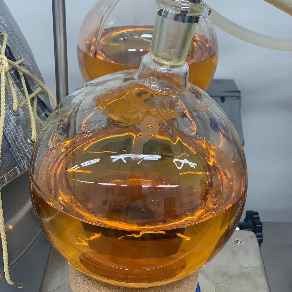 LabSociety's tweet image. ❝
Our 20L short path distillation kit from Lab Society helps us to process large runs of crude, resulting in top quality distillate. We love this machine, thank you Lab Society!
❞

From: @highelevationlabs

labsociety.com/lab-equipment/…

#labsociety #shortpath #shortpathdistillation