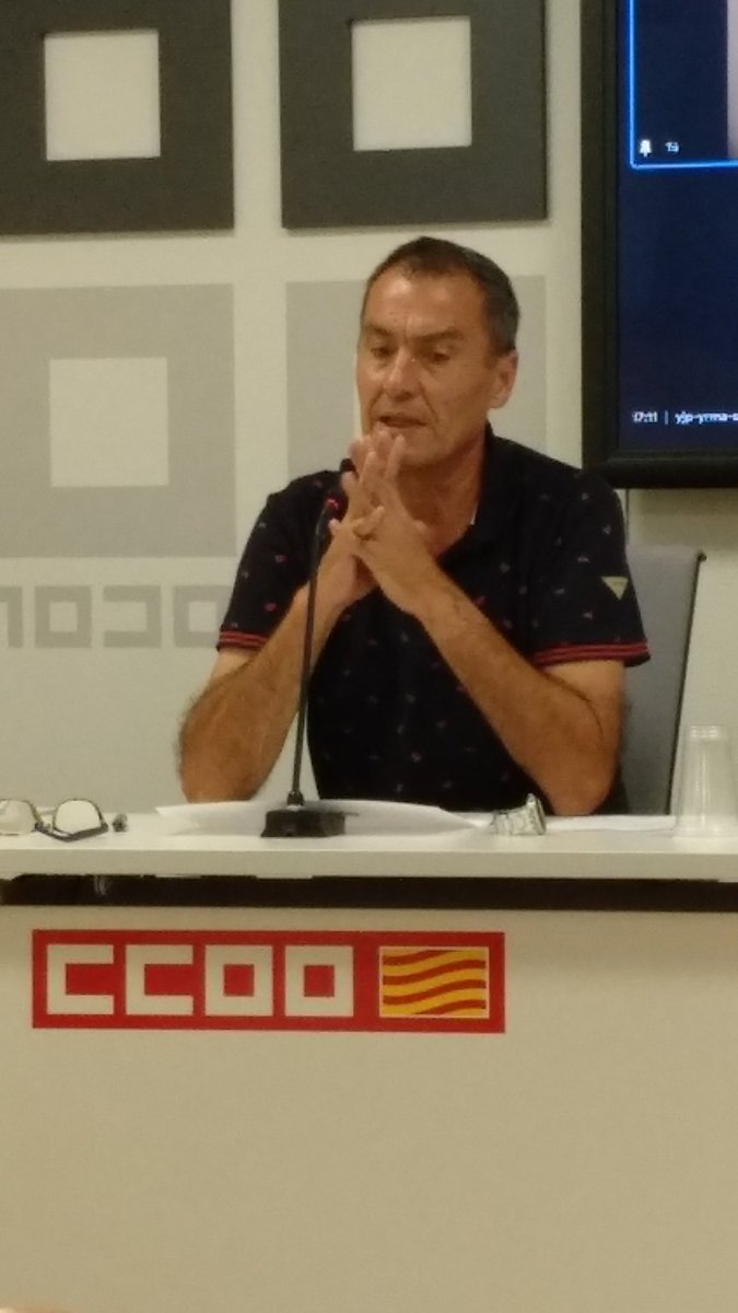JaimeAllozaRuiz's tweet photo. #SectorAuto
🔴El desabastecimiento de semiconductores es una crisis coyuntural.
🔴La UE plantea 18 meses de duración al problema.
🔴La participación sindical en los PERTE es esencial.
🔴La transición a través de los fondos NEXT GENERATION será clave, para no dejar a nadie atrás. https://t.co/gFhXIUAu9h