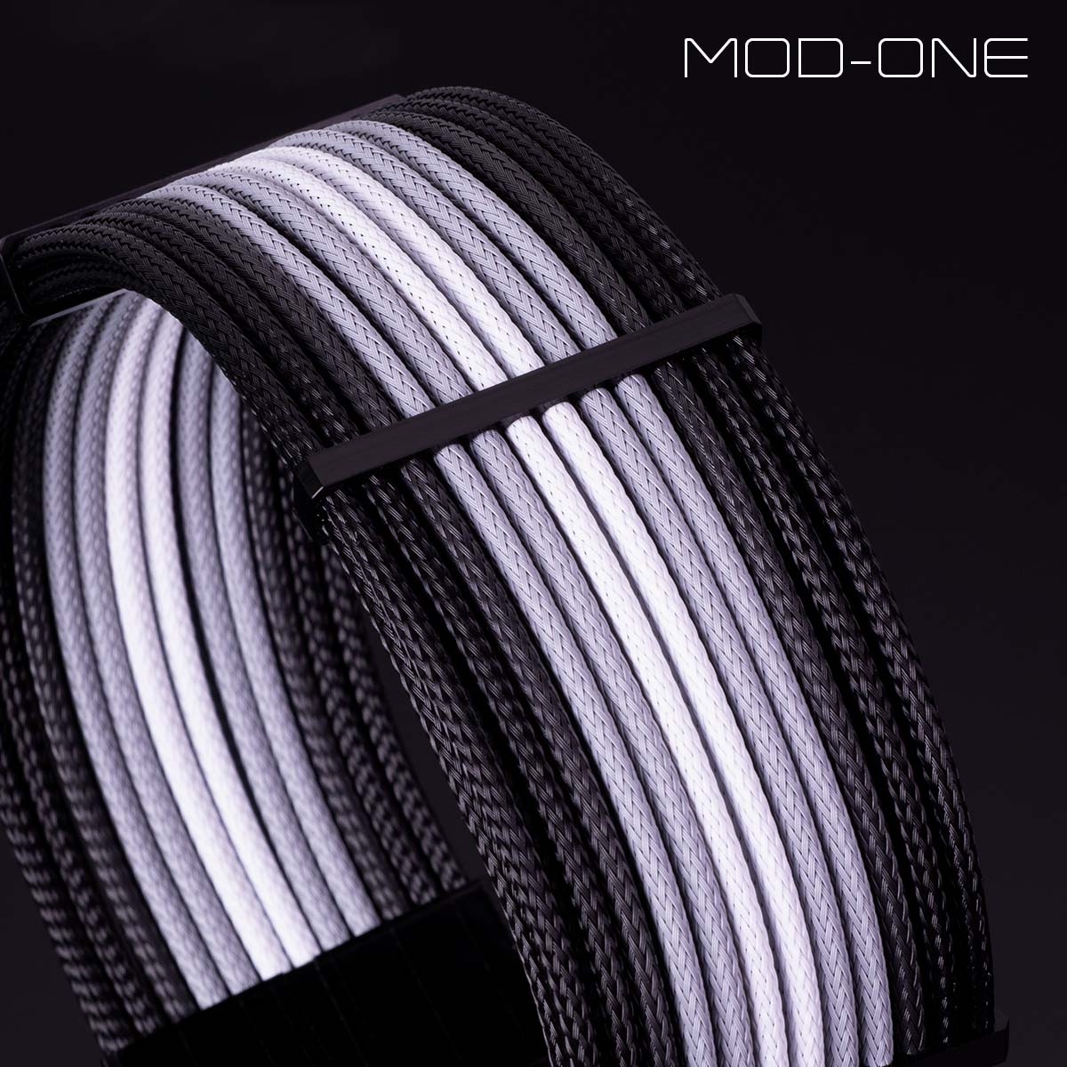MOD1PC's tweet image. Nice monochrome color scheme from one of our customers using MDPC-X Blackest-Black, Shade-19, Aluminum-Grey, XXX-White and our Black Chamfered Cable Combs. ⁠

Order here: titanrig.com/mod-one-custom…⁠

#modone #mdpcx #pcmr