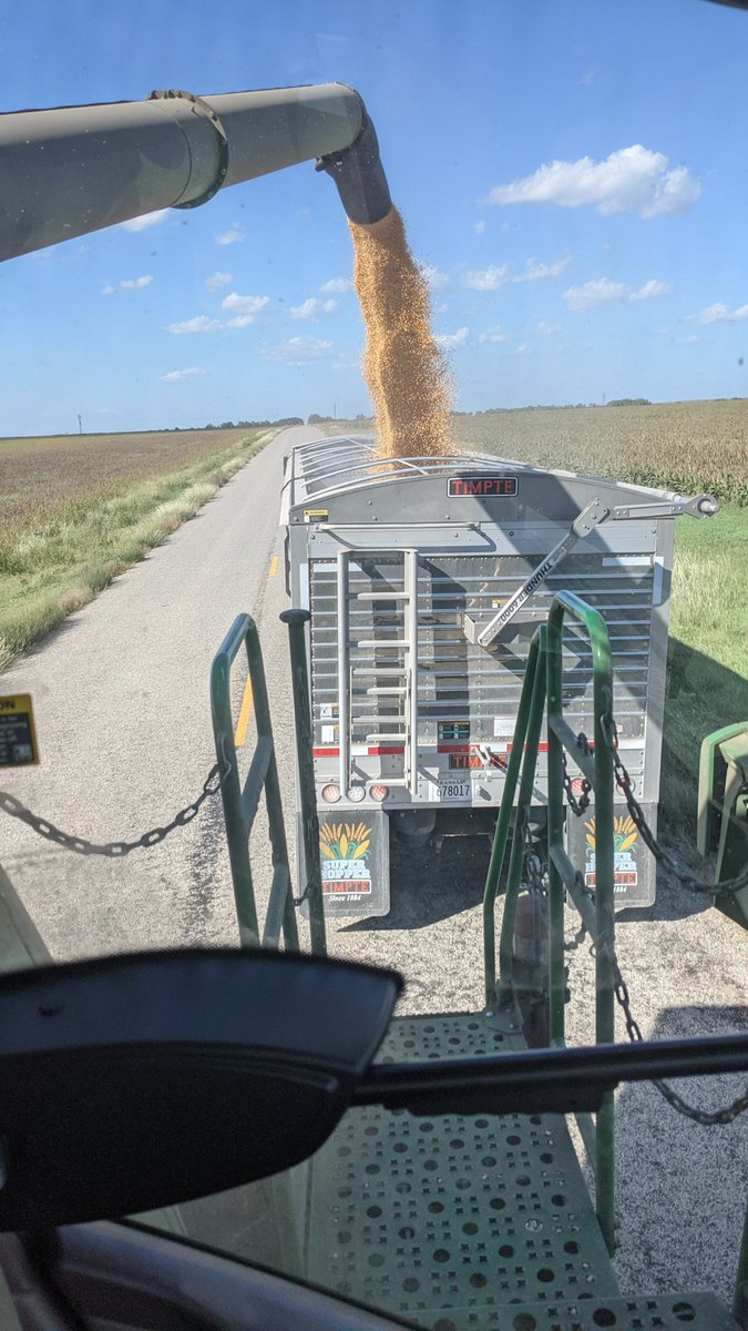 Forgot to put my ladder in.  
#harvest21