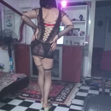 AysepasifP's tweet photo. İYİ GECELERRR CANLAR 😘😘😘 https://t.co/JzVdkolqcR