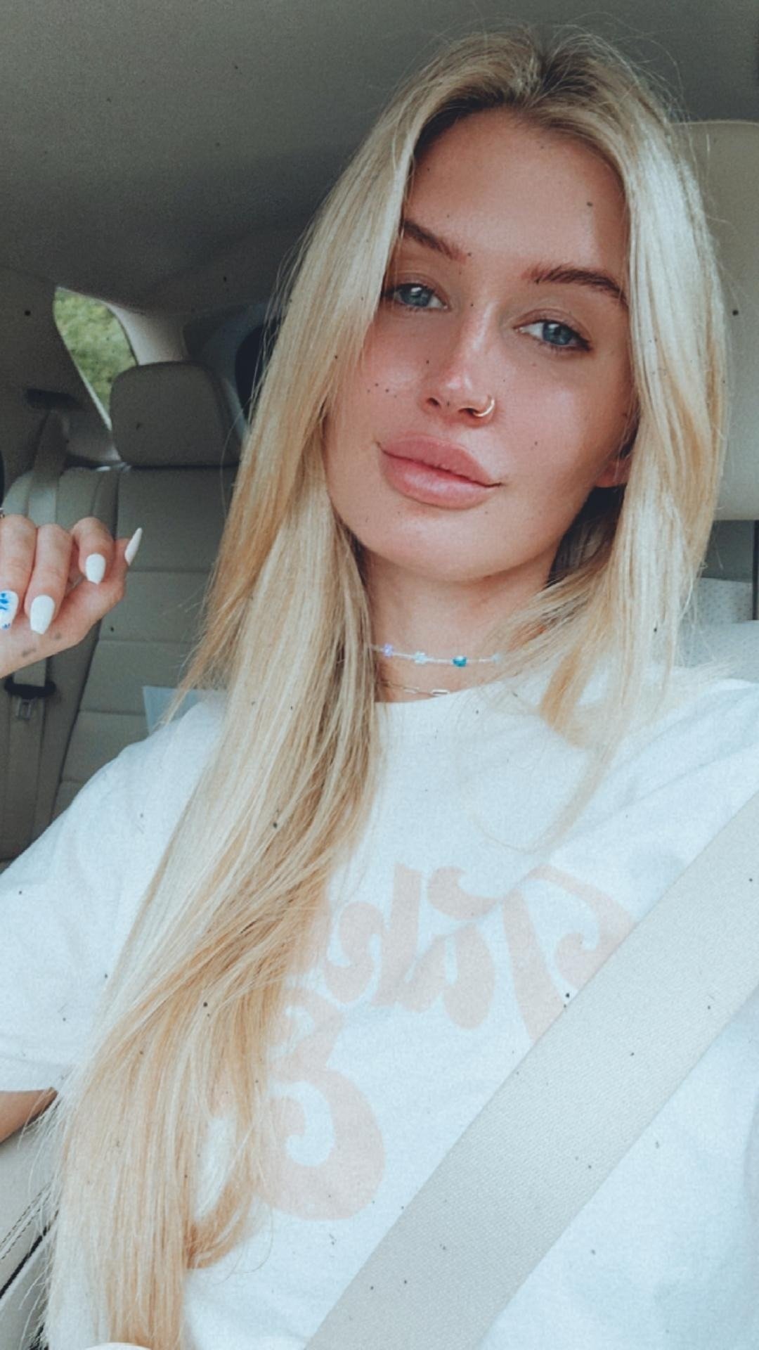 TW Pornstars - Morgan Reese. Twitter. In a private show but I'm