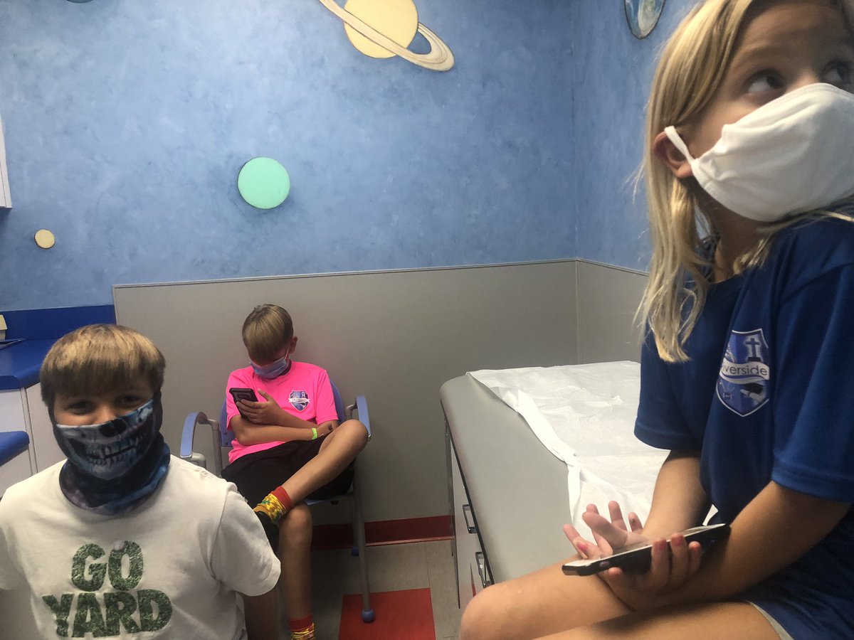 rachelandress's tweet photo. The Andress children are healthy as a horse!! #yearlycheckup #growingup #eatyourveggies https://t.co/JScGEypH0Z