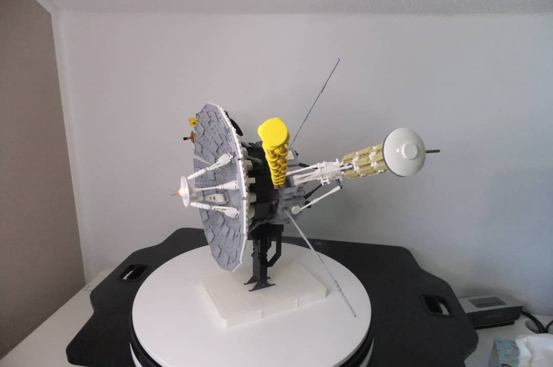 MocDesign2022's tweet image. Hello

My MOC Voyager spacecraft got a new update after its real construction.

rebrickable.com/mocs/MOC-71157…

#LEGO #legomasters #BlueBrixx #alof #LEGOMastersFOX #NASA #bricklink #brixx #Rebrickable #Played #SpaceX #Space #LoveIsInTheAir #love