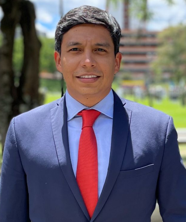 Rubén Benjumea on Twitter: "Nuevo Gerente de @Telemedellin DENINSON MENDOZA.  Doctorando en Administración, Magister en Derecho Constitucional. Con  estudios en Innovación y Liderazgo en Georgetown University.  @ConcejoMedellin @QuinteroCalle ...