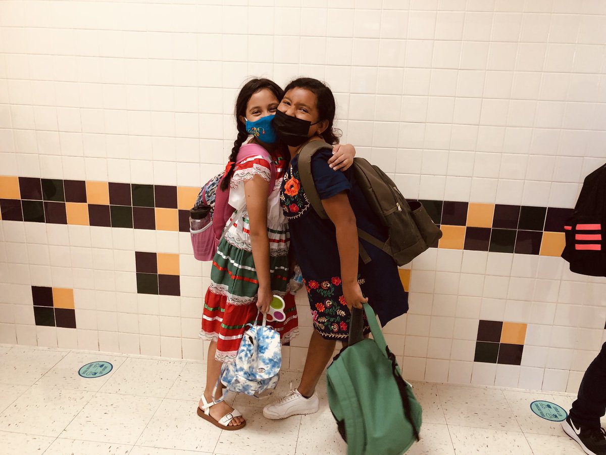 Lydia151220's tweet photo. I love how our panthers were celebrating Education Go Get it Week by wearing their traditional cultural clothing ❤️🐾 @CowartDISD @CowartCounselor #thecowartadvantage https://t.co/l6LVucN7GV
