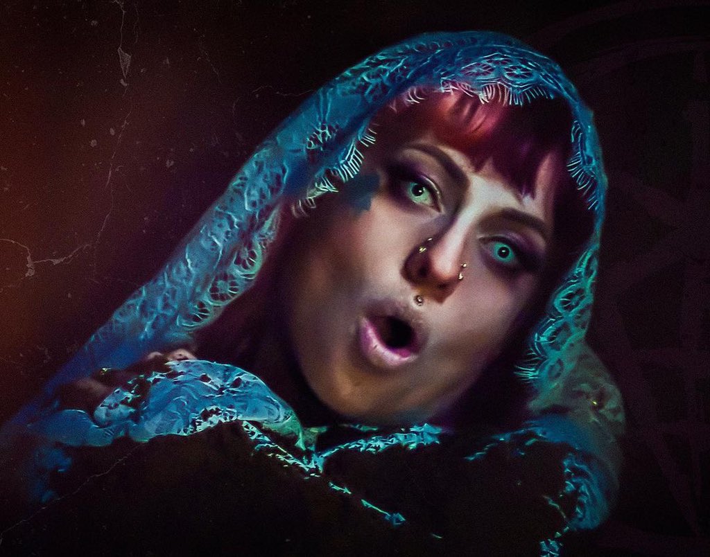 If you want to see me get murdered,  New music video out for “Devil Like You”! What accounts on Twitter are you all following? Need some new content in the feeeeeeed 🖤 #Sinners #murderfolk