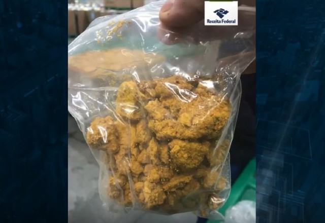 SBTonline's tweet photo. MACONHA AMARELA - De coloração amarela, substância encontrada na nova maconha era desconhecida até então 📲 https://t.co/nXmLvDal5N (via @sbtnews) #sbtnews #primeiroimpacto #novadroga #receitafederal https://t.co/OBC2LBx5TZ