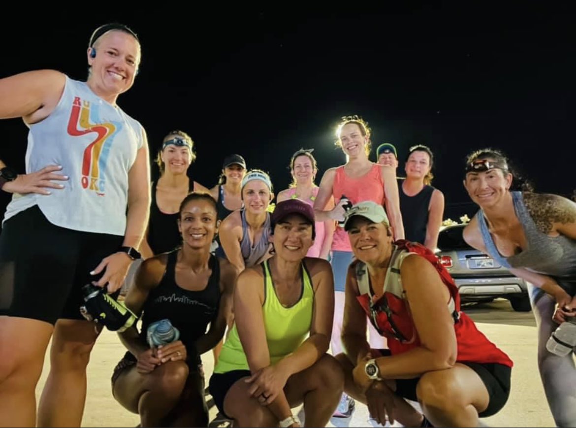runnerangelamil's tweet photo. Mile repeats before sunrise are the best way to wake yourself up…OR regret that you agreed to run🤷🏽♀️ In any case, we got it done👊🏽
#milerepeats #speedwork #RADrabbit #marathontraining #runokc #runnergirl #girlgang #motivated #runnermama #twinmom #runnerslife #marathon https://t.co/f99nlPfZev