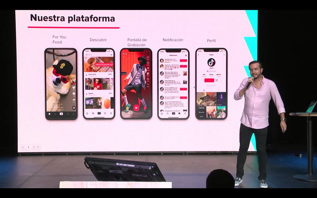 Adrian_Abreo1's tweet image. La charla sobre #TikTok de Gabriel Llano en @Circulart_ tiene una sola conclusión.
¡Háganlo!
Gracias Gabo.