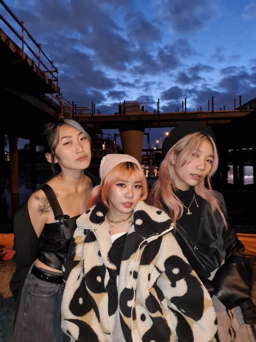 ♡ elena ♡ tweet media