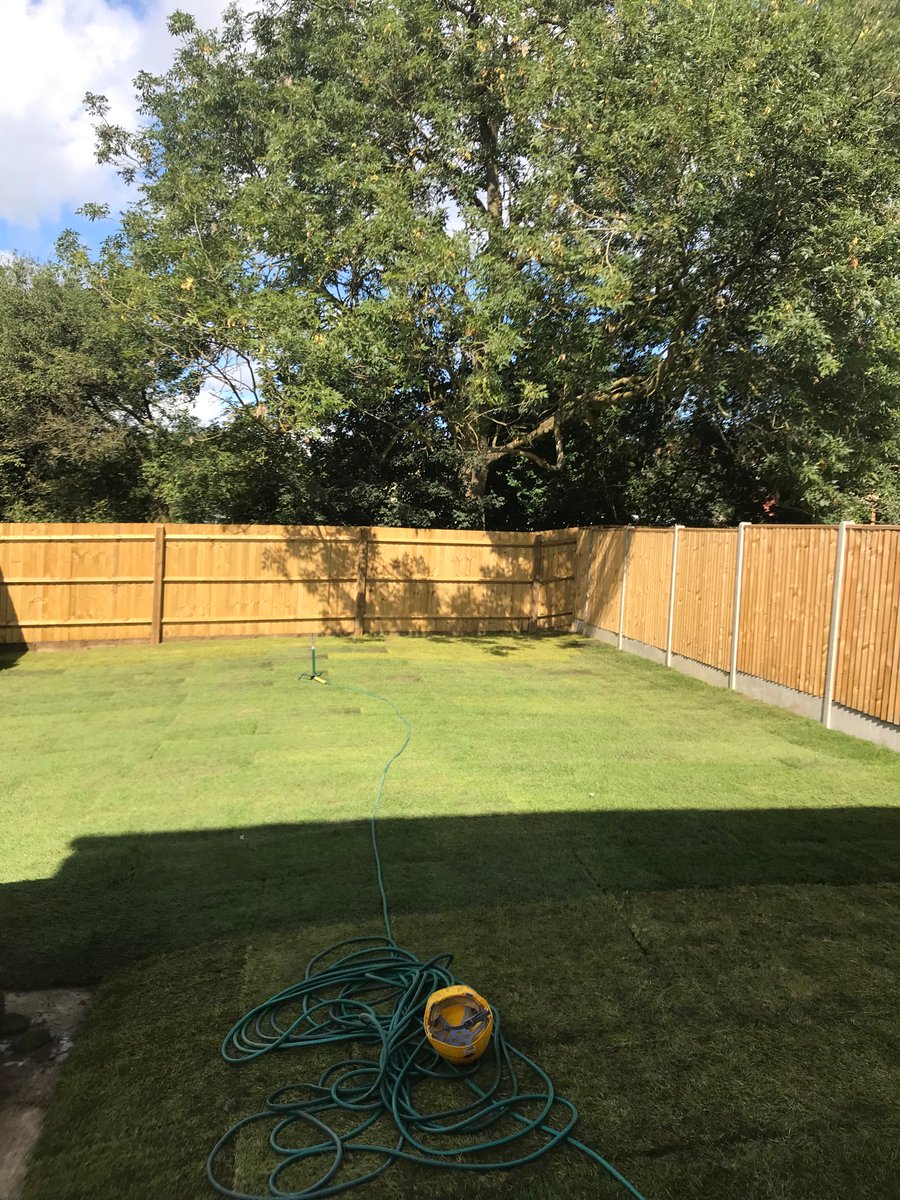 KEulenkamp's tweet photo. Exciting to see our new @StonewaterUK street scene taking shape at #mulberrymeadows Castle Cary. With spacious gardens for family time I hope our new customers will soon be enjoying these lovely homes. https://t.co/wk6jO38hxZ