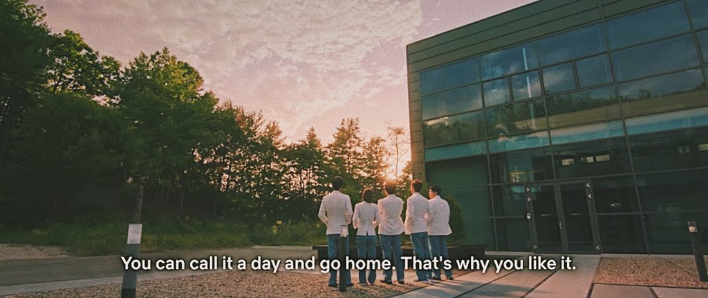 callaliIie's tweet photo. love how not all the loose ends are tied which implies that life at yulje goes on normally, with all its ups and downs, even after the last end credit. it is never a fairytale with a definite end, but more of a portrait of reality and all its arbitrariness #HospitalPlaylist2Ep12 https://t.co/TdSSaTPnXm