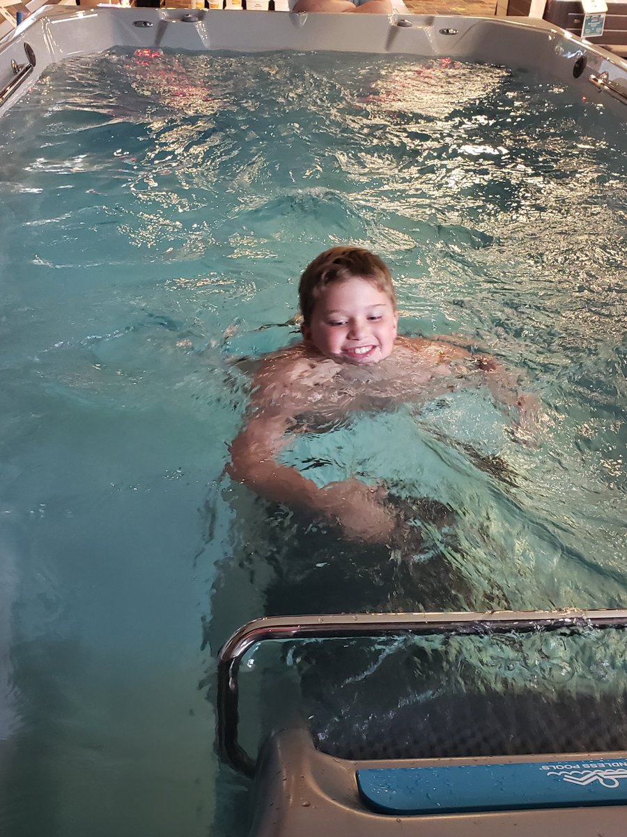 AllenSpas's tweet photo. What your face looks like when you're living your best life. 😀 @EndlessPools #BestPool #WaterFun https://t.co/vcMroYZypH
