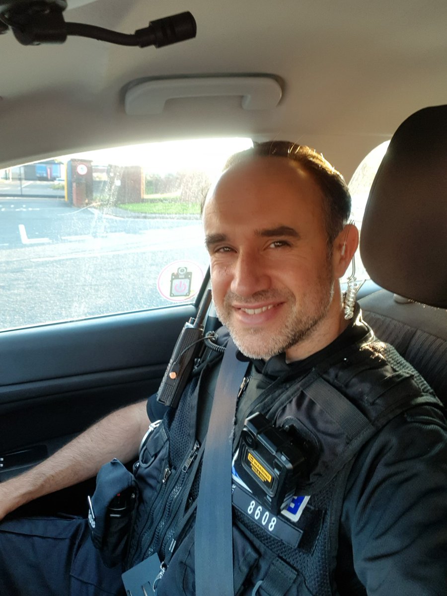 Working tonight in #Bradford on high visibility patrols and targeting traffic offences and road crime across the district #steerside

<a href="/WYP_BradfordS/">West Yorkshire Police - Bradford South</a> 
<a href="/WYP_Specials/">WY Police Specials</a> 
<a href="/WYP_BDSpecials/">Bradford Special Constabulary</a>