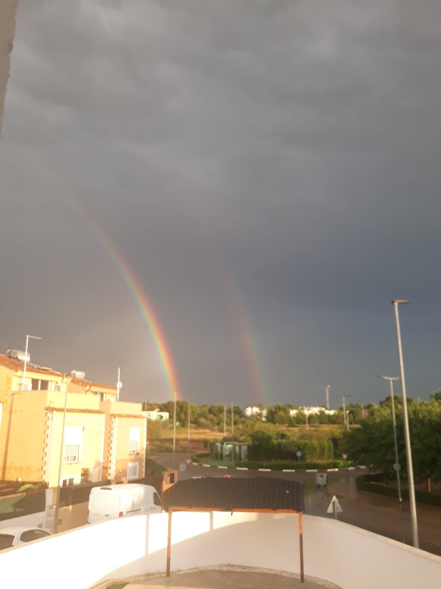 <a href="/ElTiempo_tve/">El Tiempo en TVE</a> desde La Pobla de Vallbona, en #Valencia #ElTiempo #Arcoiris
