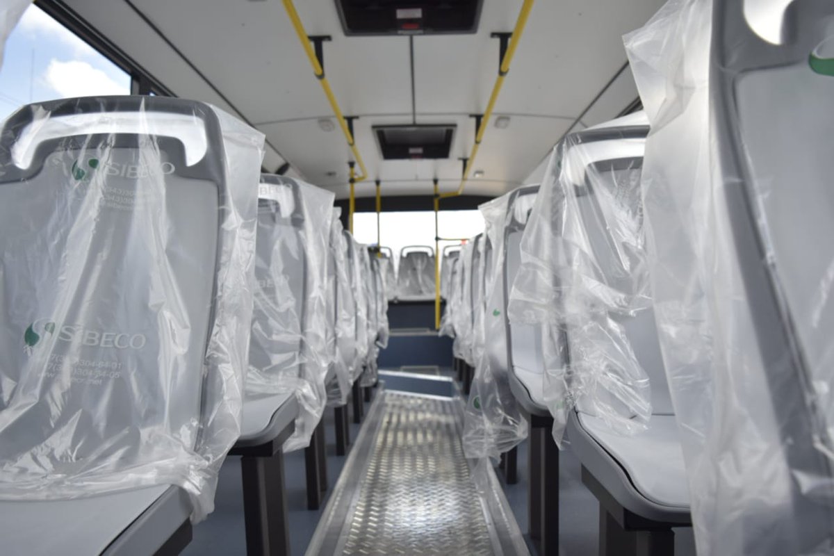 maricel92's tweet photo. #16DeSeptiembre llegaron  al país 150 nuevos buses, para mejor el transporte colectivo de Managua.🚌🚐🚌 #BusesParaElPueblo @Chavaeve20 @SilvaYCantaPor2 @TinocoCyntia https://t.co/jfhf1LpCll