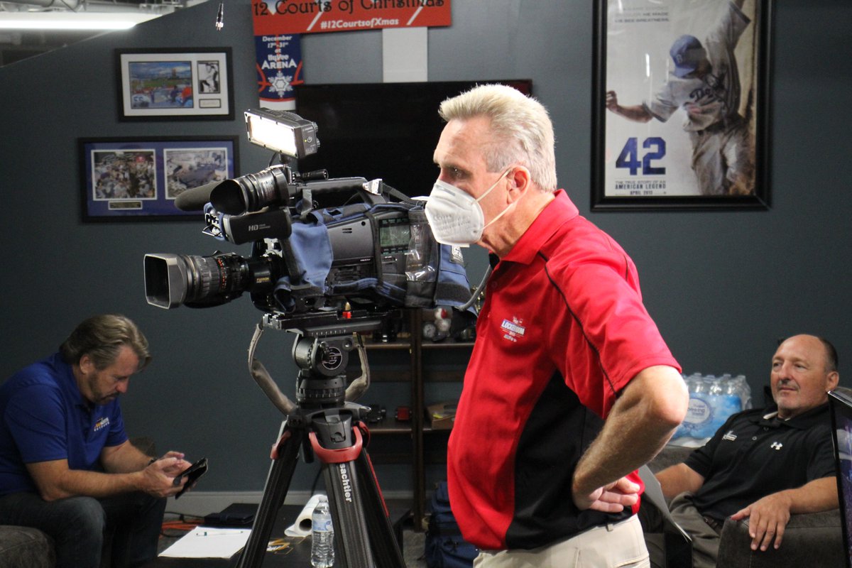 Uclick TV (@uclicktv) on Twitter photo Thanks to <a href="/NealJoneskctv5/">Neal Jones</a> for coming by <a href="/UclickTv/">Uclick TV</a> studios and doing a story on the Playbook Experts show. Tune in to the show every Thursday at 12:30!!! With Former Chiefs OL <a href="/rsiglar66/">Ricky Siglar</a> and The GM <a href="/ReggieHarrisGM/">Reggie Harris</a> uclicktv.com/playbookexperts
<a href="/HyVeeArena/">Hy-Vee Arena</a> Thanks to <a href="/NealJoneskctv5/">Neal Jones</a> for coming by <a href="/UclickTv/">Uclick TV</a> studios and doing a story on the Playbook Experts show. Tune in to the show every Thursday at 12:30!!! With Former Chiefs OL <a href="/rsiglar66/">Ricky Siglar</a> and The GM <a href="/ReggieHarrisGM/">Reggie Harris</a> uclicktv.com/playbookexperts
<a href="/HyVeeArena/">Hy-Vee Arena</a>