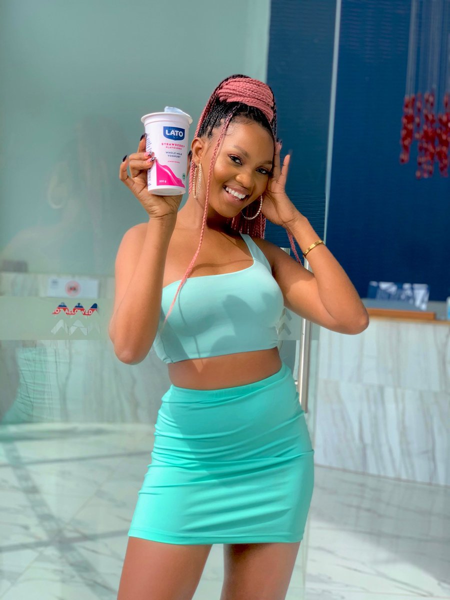 SpiceGadgets's tweet photo. That smile you give when about to consume something magical 😍😘 https://t.co/ShOppdcfpu