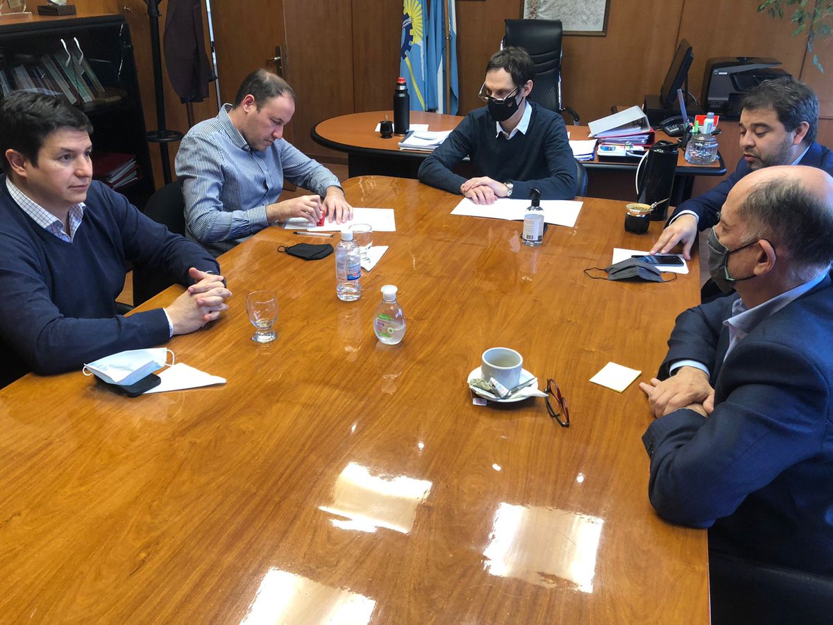 produccioncht's tweet photo. Convenio entre @bancochubutOK y #LaTrochita 🚂
🎟️Habilita la compra de pases para El Viejo Expreso Patagónico con Patagonia 365 en cuotas 
👉https://t.co/FWPzADodpg
#UnPasoMás https://t.co/CPbce234jg